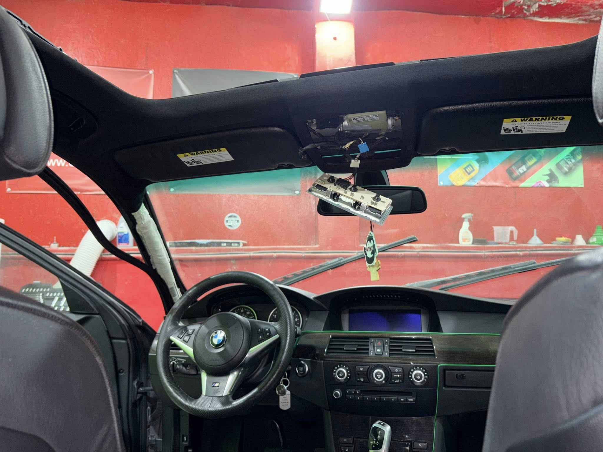 Retapitare BMW E60 plafon si stalpi - poza 4